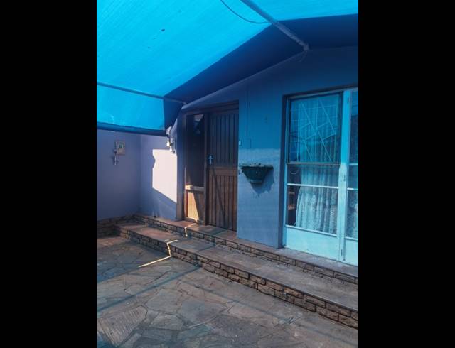 4 BEDROOM PROPERTY TO RENT IN TRIM PARK